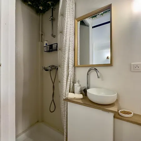 Hautes-rives By Scls Locations